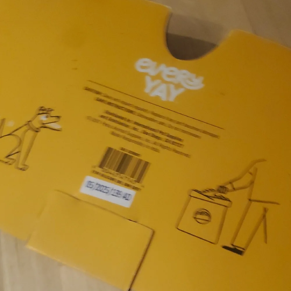 EveryYay Silicone Double Diner – NWT – Gray Base with Stainless Steel Bowls - Picture 4 of 5